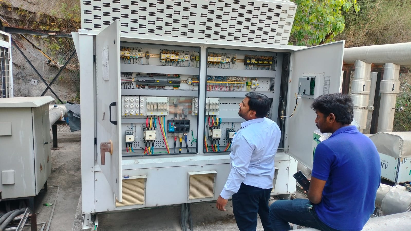 Refrigeration Control Panel Wiring and Commissioning